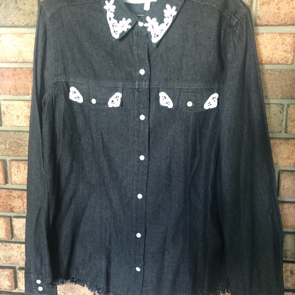 New Juniors Long Sleeve size M.